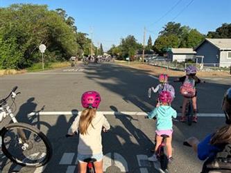 Bike Bus 2025
